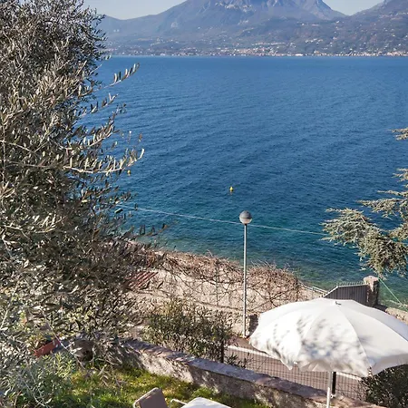 Cesarina-vista Totale Villa