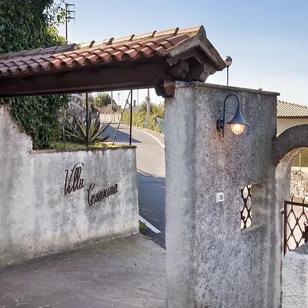 Cesarina-vista Totale Villa